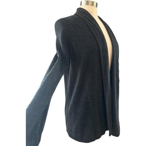 The GAP Cardigan Womens Small 100% Wool Gray Long sleeve Shawl Collar Cozy Open - Picture 8 of 14